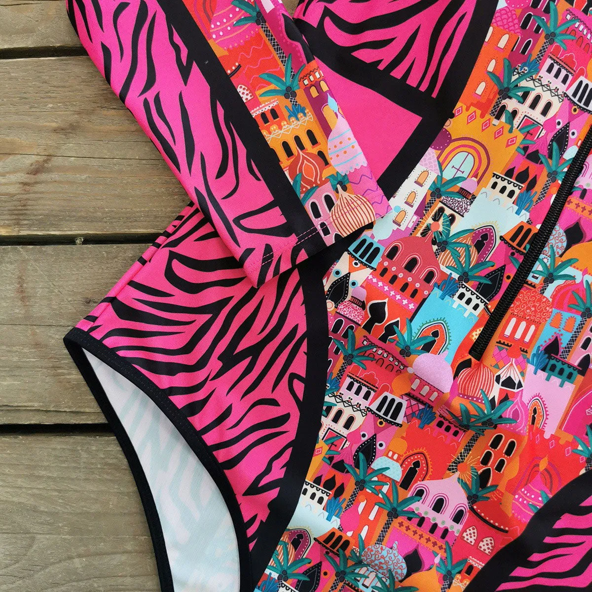 Clearance | Plus Size Nautical long Sleeve Swimsuit Pink House Print UPF50  Rash Guard