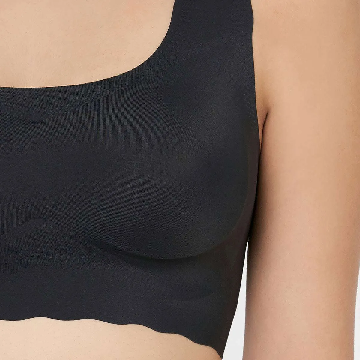 Gococi Padded Non Wired Full Coverage Seamless T-Shirt Bra - Black