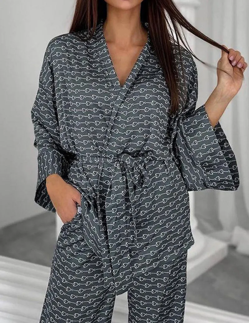 Versatile Cool Feeling Robe Pants Set